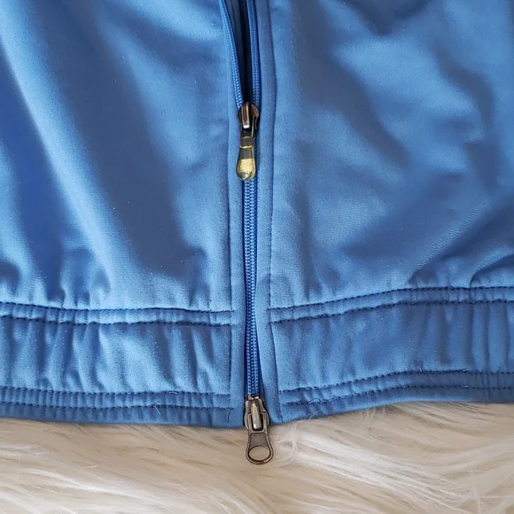 Puma jacket size M - Picture 13 of 15